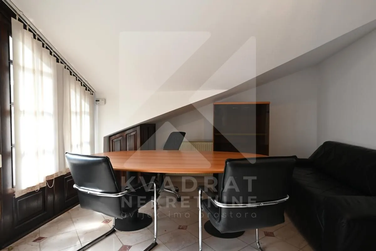 Rent, office space, 150m², Centar, Podgorica