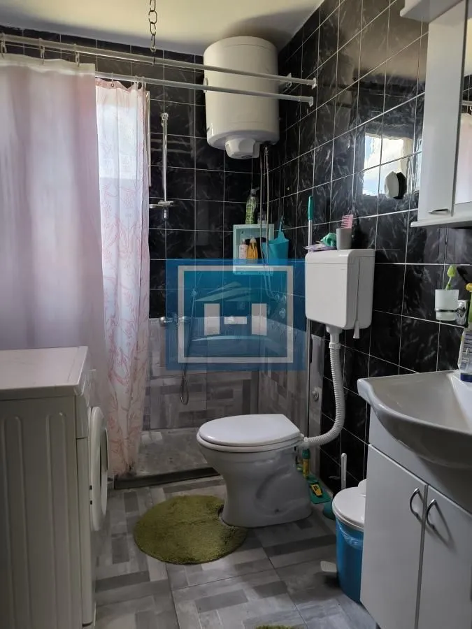 Sale, house, 232m², Ćuprija, Srbija
