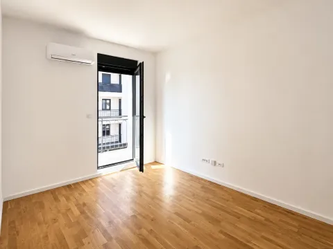 Sale, one bedroom apartment, 37m², Tološi, Podgorica - image 6