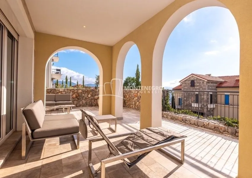 Sale, two bedroom apartment, 152m², Luštica Bay, Tivat
