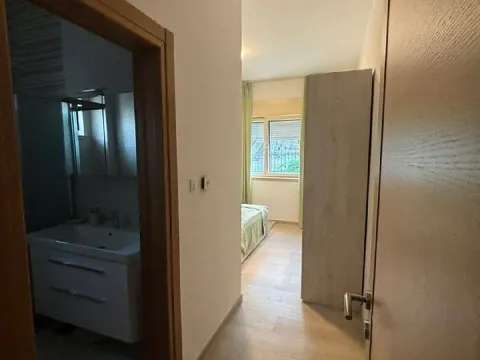 Prodaja, kuća, 209m², Krašići, Tivat - image 8