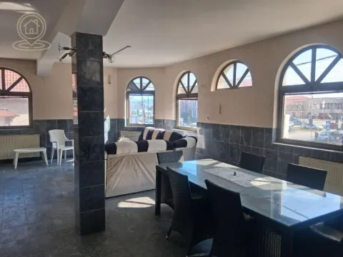 Sale, house, 400m², Aerodrom, Kragujevac - image 5