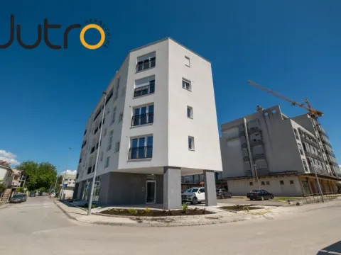 Sale, one bedroom apartment, 41m², Tološka šuma, Podgorica - image 12