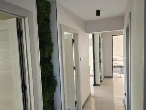 Prodaja, trosoban stan, 94m², Medijana, Niš - image 16