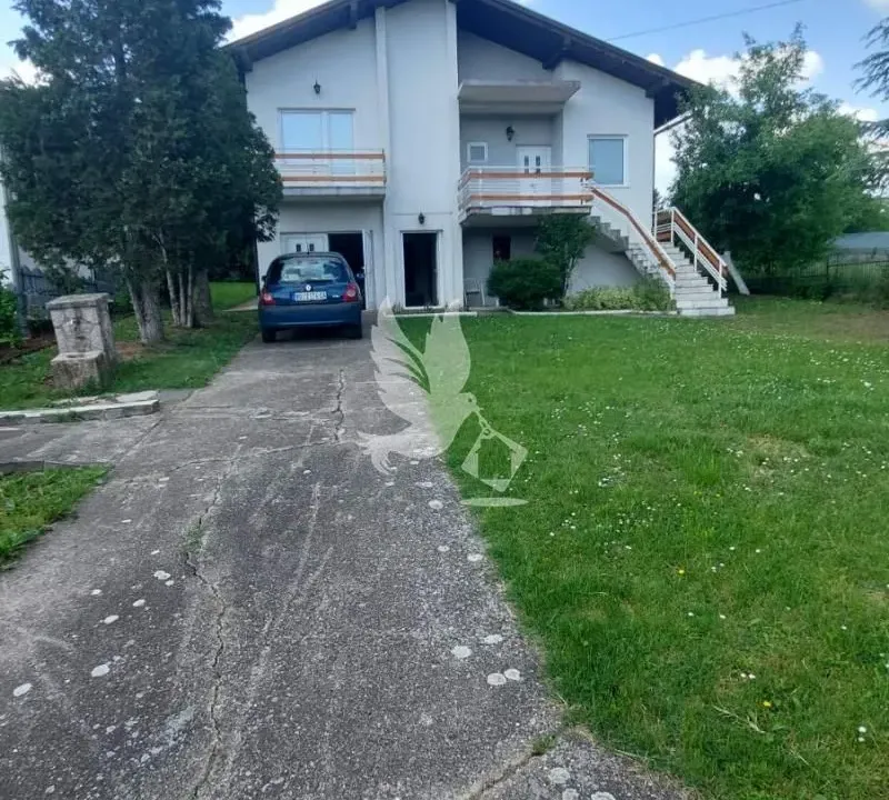 Sale, house, 237m², Koraćica, Mladenovac