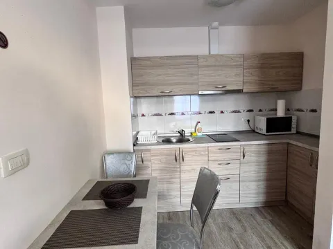 Prodaja, garsonjera, 30m², Bečići, Budva - image 2