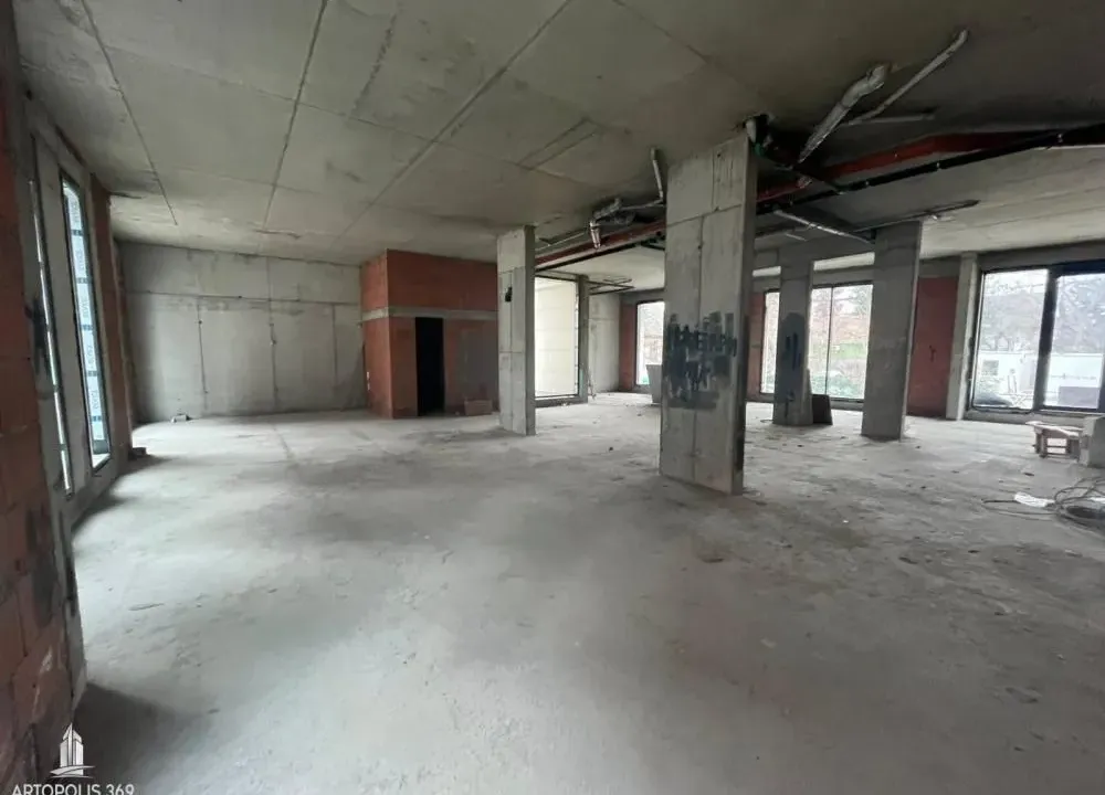 Sale, office space, 171m², Zemun Sve Podlokacije, Beograd