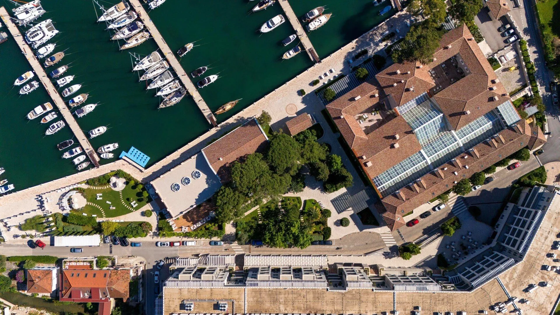 Prodaja, trosoban stan, 79m², Kotor, Crna Gora