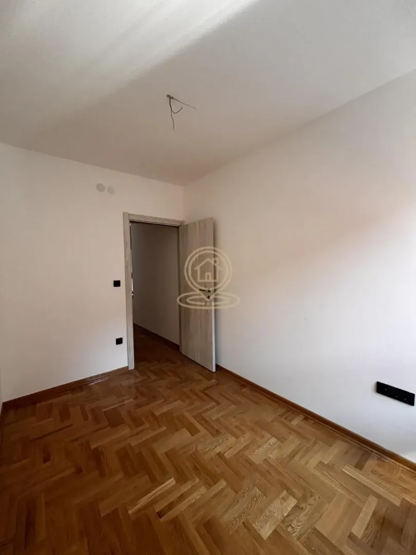 Prodaja, dvosoban stan, 65m², Medijana, Niš