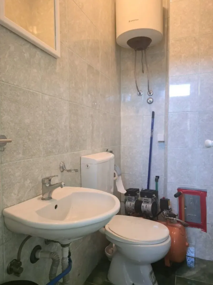 Rent, office space, 24m², Stara varoš, Nikšić