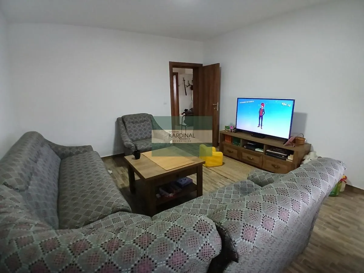 Prodaja, kuća, 273m², Grošnica, Kragujevac