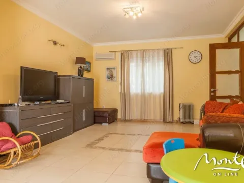 Prodaja, kuća, 180m², Morinj, Kotor - image 14