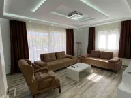 Izdavanje, trosoban stan, 115m², Kalimanj, Tivat - image 12