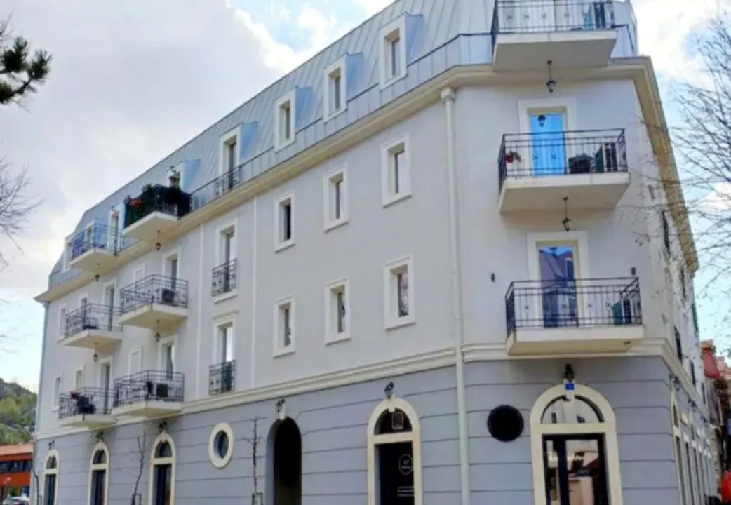 Izdavanje, jednosoban stan, 50m², Centar, Cetinje