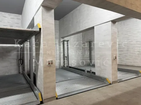 Prodaja, stan, 180m², Vračar Hram, Vračar Sve Podlokacije - image 16