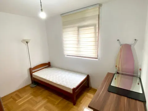 Rent, two bedroom apartment, 55m², Stari Aerodrom, Podgorica - image 8