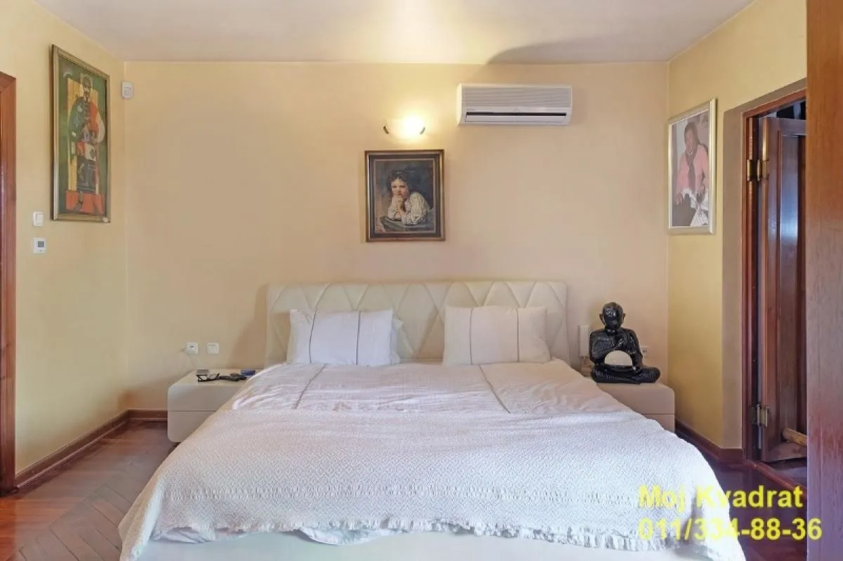 Sale, house, 765m², Zemun Sve Podlokacije, Beograd