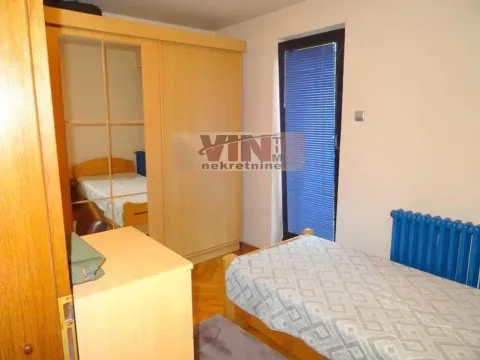 Sale, house, 415m², Sremska Mitrovica, Srbija - image 9