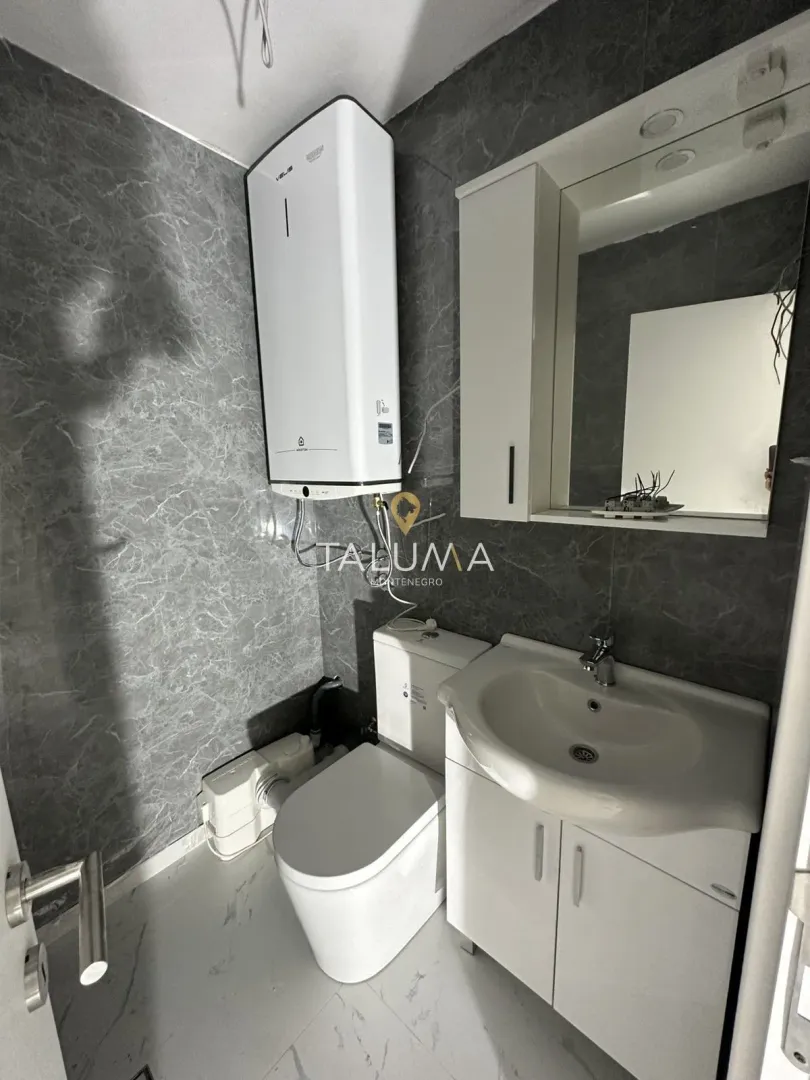 Rent, office space, 100m², Dalmatinska ulica, Podgorica