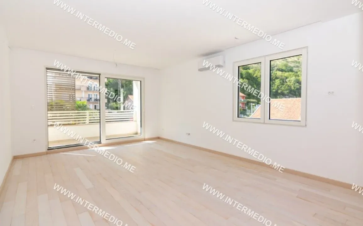 Prodaja, jednosoban stan, 59m², Igalo, Herceg Novi