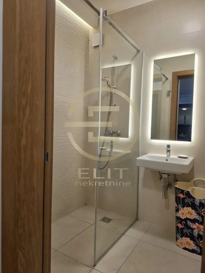 Rent, apartment, 43m², Bulevar Evrope, Novi Sad Sve Podlokacije