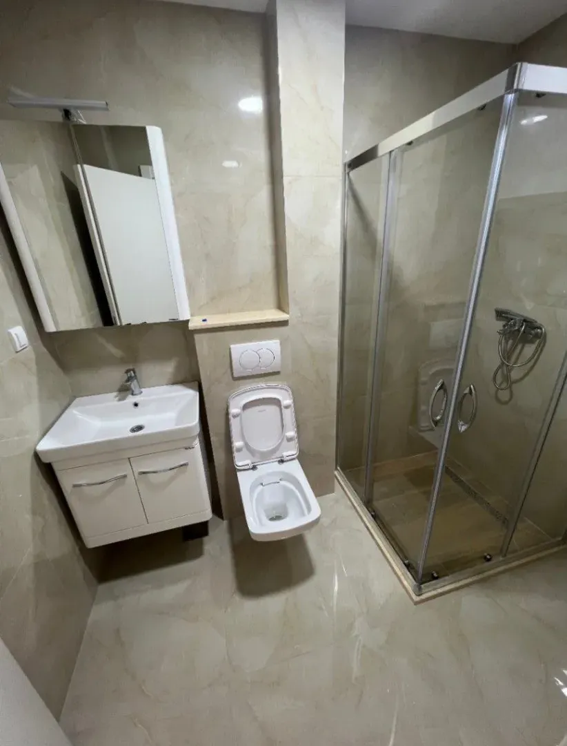 Izdavanje, jednosoban stan, 48m², Šušanj, Bar