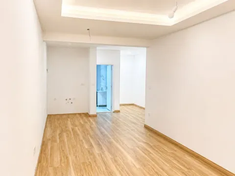 Prodaja, jednosoban stan, 60m², Budva, Crna Gora - image 1