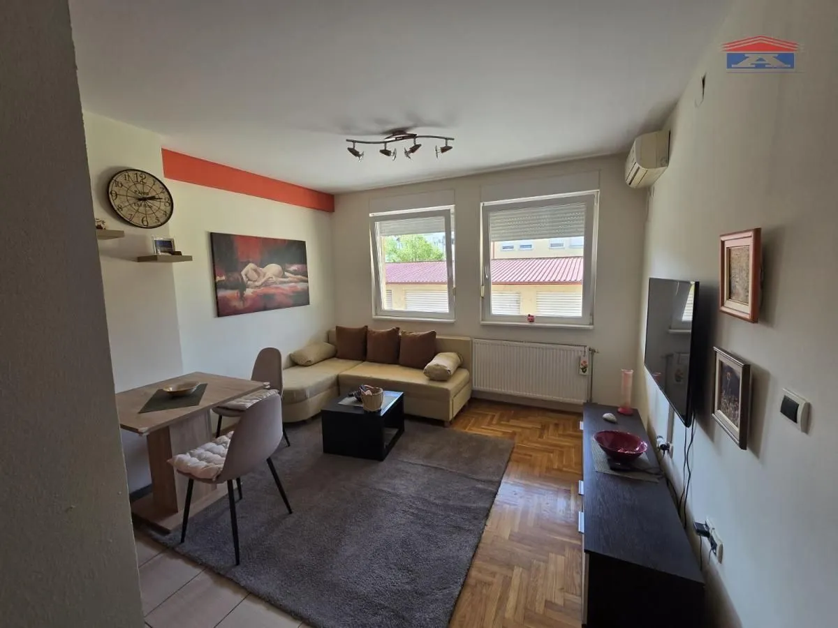 Rent, one bedroom apartment, 36m², Grbavica, Novi Sad Sve Podlokacije