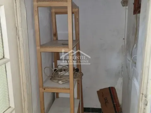 Prodaja, trosoban stan, 70m², Centar, Pančevo - image 13