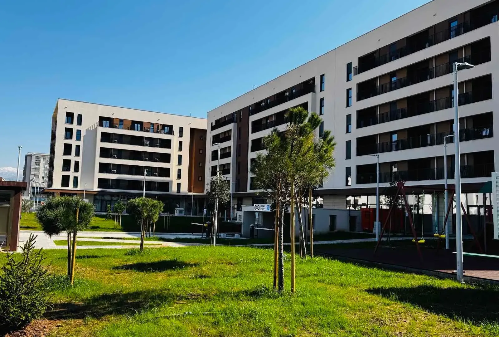 Izdavanje, jednosoban stan, 47m², New City, Podgorica