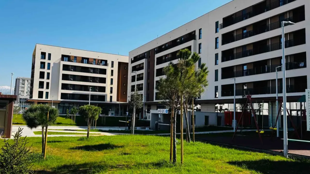 Izdavanje, jednosoban stan, 47m², New City, Podgorica