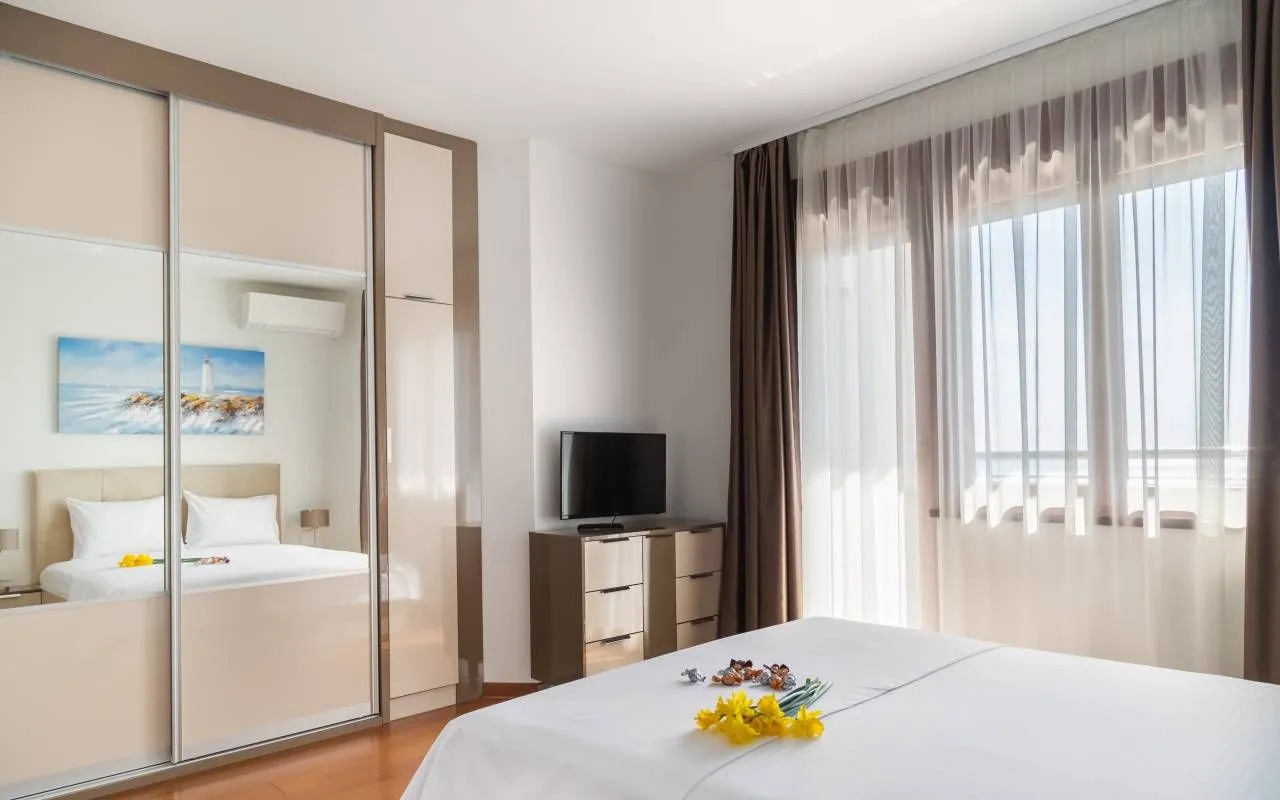 Prodaja, trosoban stan, 107m², Bečići, Budva