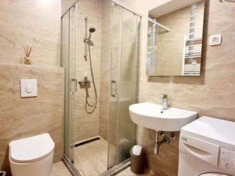 Sale, one bedroom apartment, 55m², Velji Vinogradi, Budva - image 2