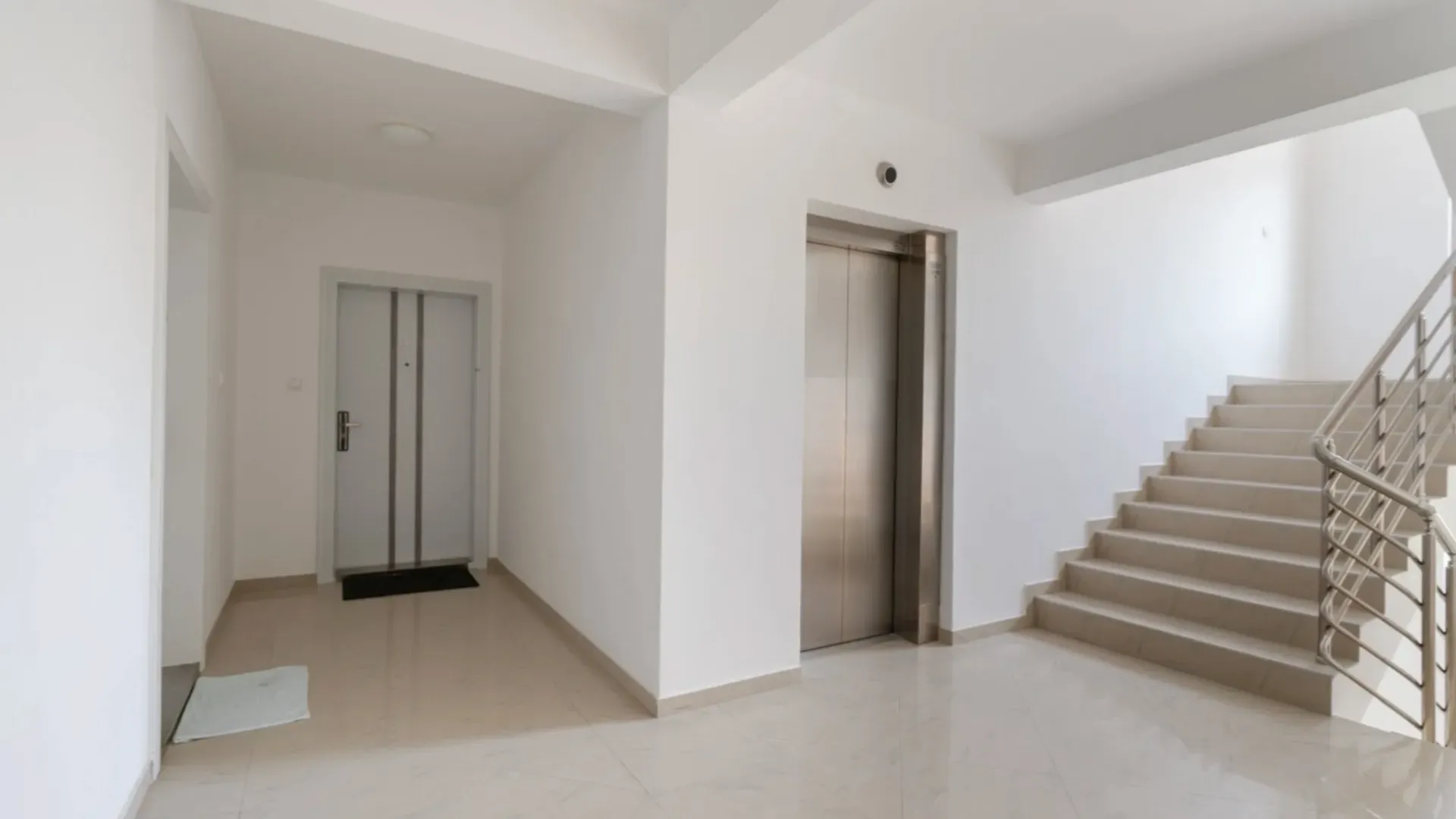 Sale, three bedroom apartment, 222m², Budva, Crna Gora
