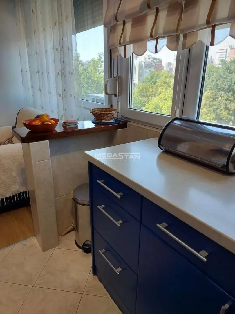 Prodaja, dvosoban stan, 65m², Novi Beograd Sve Podlokacije, Beograd