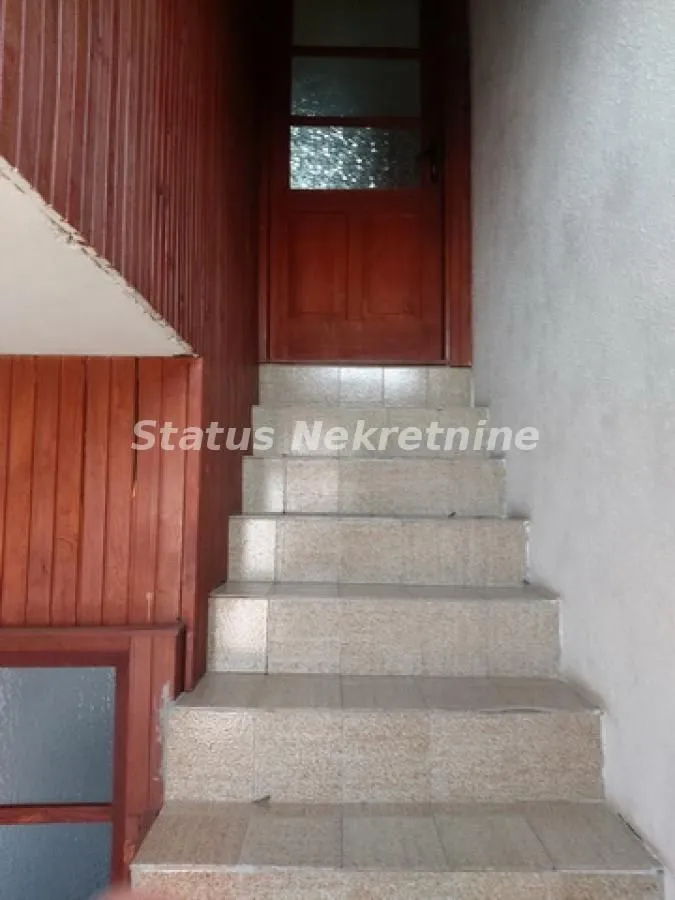 Prodaja, kuća, 261m², Inđija, Srbija
