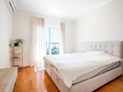 Sale, one bedroom apartment, 65m², Budva, Crna Gora - image 22