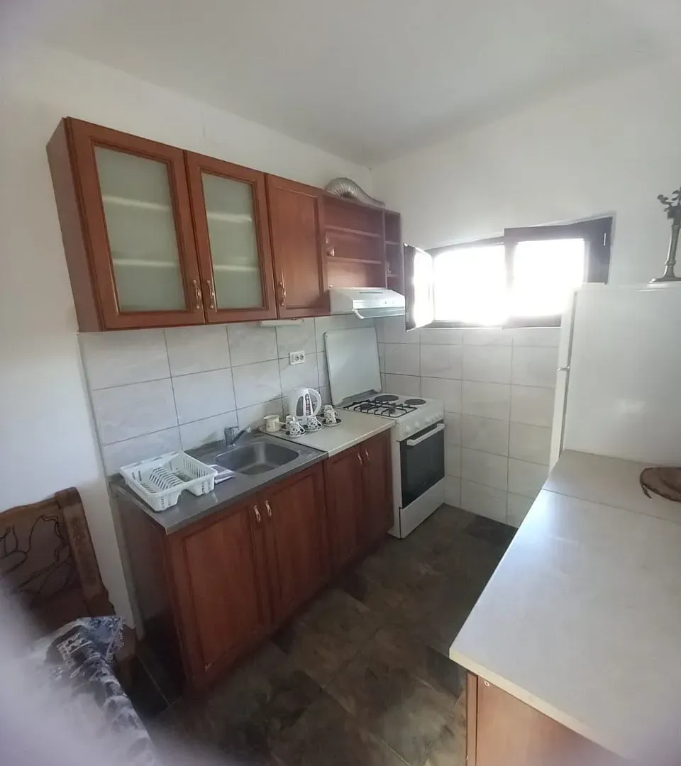 Rent, one bedroom apartment, 45m², Radanovići, Kotor