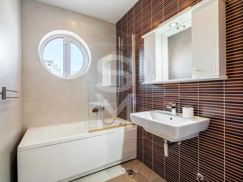 Prodaja, dvosoban stan, 105m², Bulevar, Budva - image 18