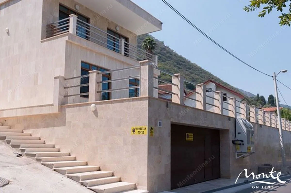 Prodaja, kuća, 372m², Stoliv, Kotor