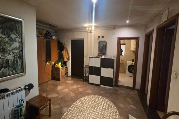 Sale, three bedroom apartment, 135m², Slavija, Vračar Sve Podlokacije