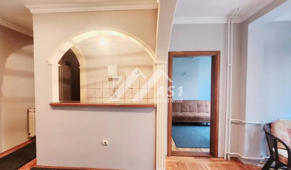 Rent, office space, 42m², Centar, Novi Sad