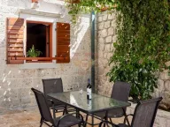 Prodaja, kuća, 410m², Kotor, Crna Gora - image 8