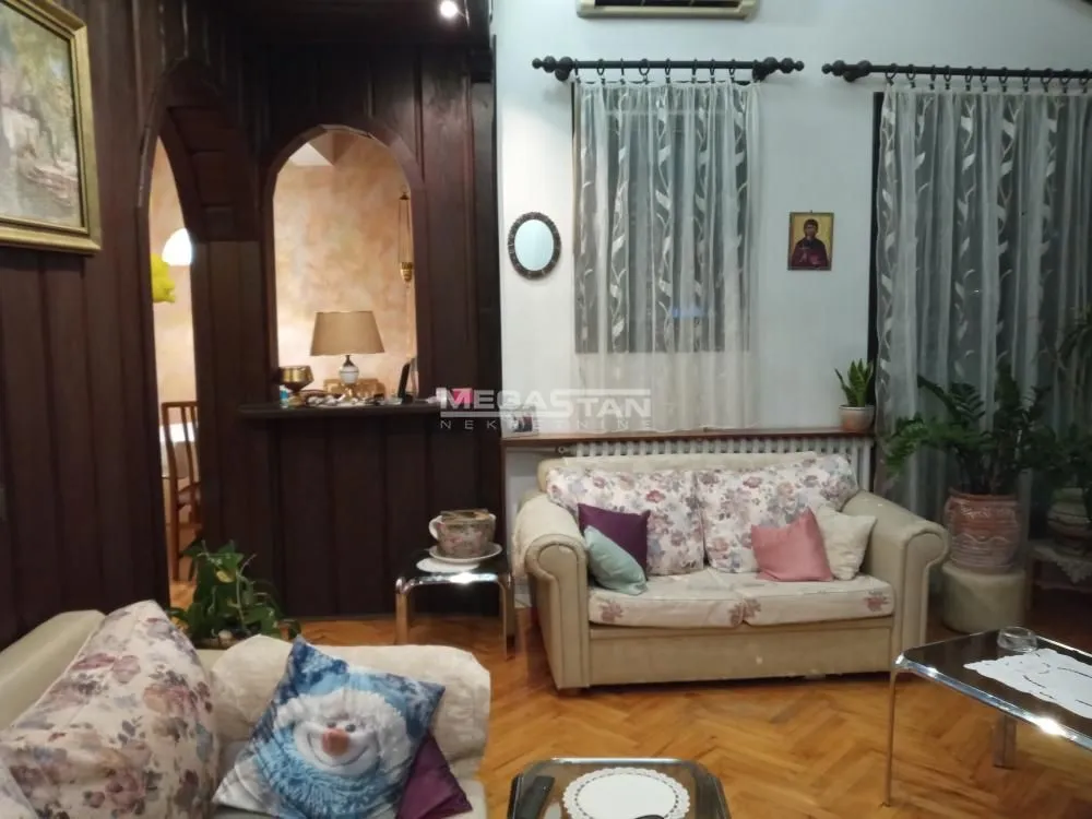 Sale, four bedroom apartment, 103m², Kanarevo Brdo, Beograd