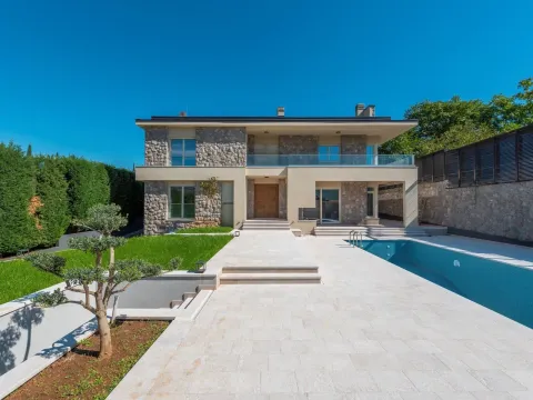 Prodaja, kuća, 492m², Mareza, Podgorica - image 2