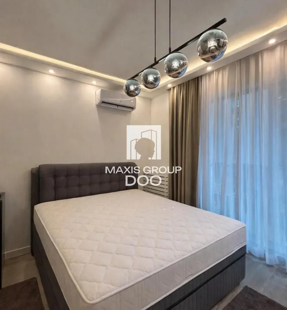 Sale, one bedroom apartment, 35m², Savski Venac, Beograd