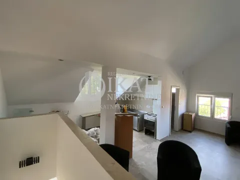 Izdavanje, kuća, 160m², Boleč, Grocka - image 15