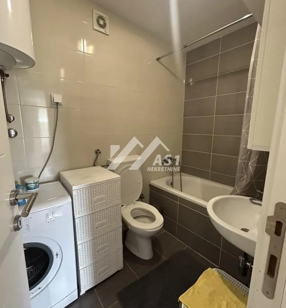 Rent, two bedroom apartment, 42m², Grbavica, Novi Sad Sve Podlokacije