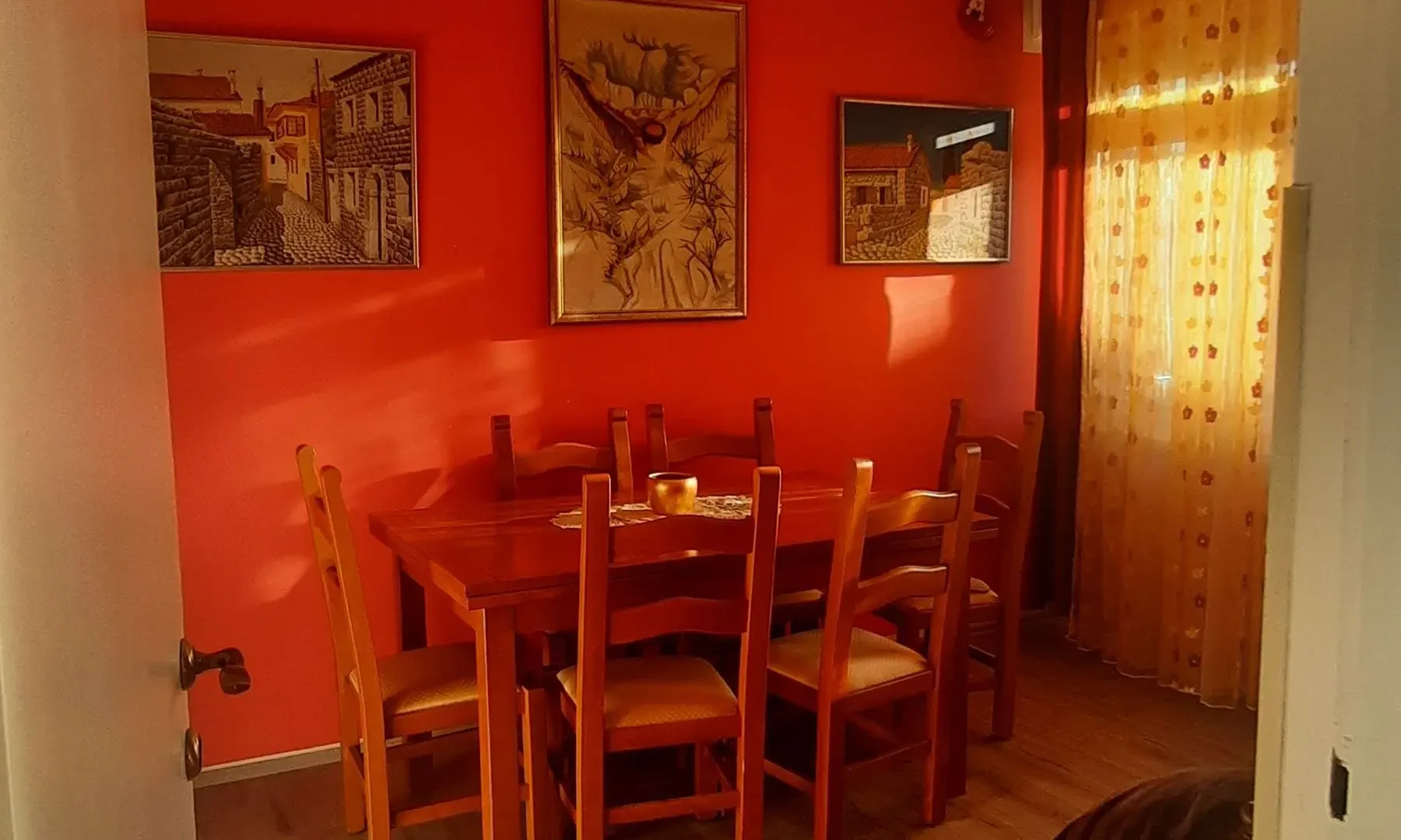 Prodaja, trosoban stan, 95m², Centar, Nikšić