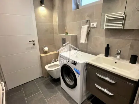 Izdavanje, dvosoban stan, 46m², Slavija, Vračar Sve Podlokacije - image 25